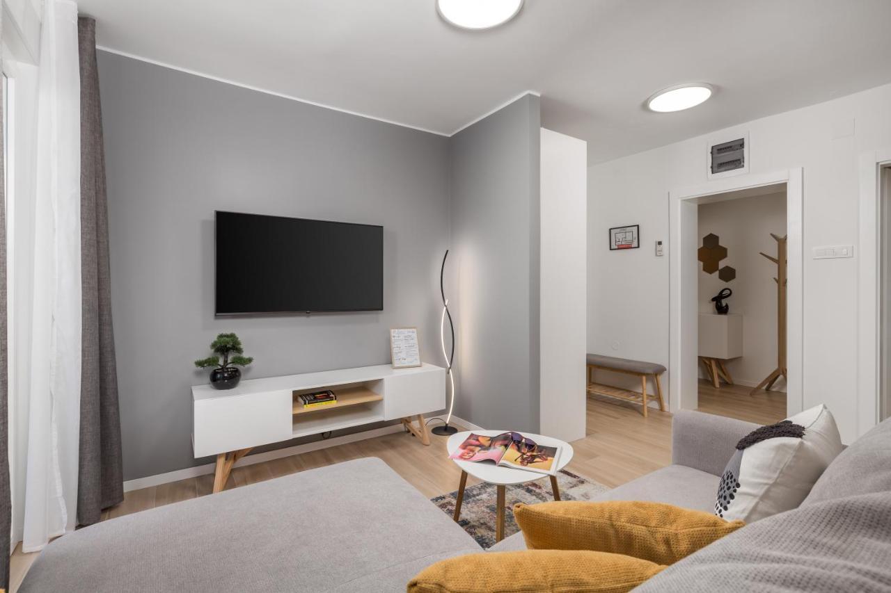 Modern Apartment Di Piu With Free 20M2 Garage Parking Rijeka Exterior photo