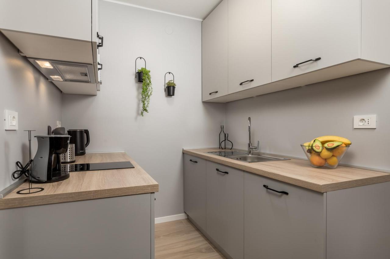 Modern Apartment Di Piu With Free 20M2 Garage Parking Rijeka Exterior photo