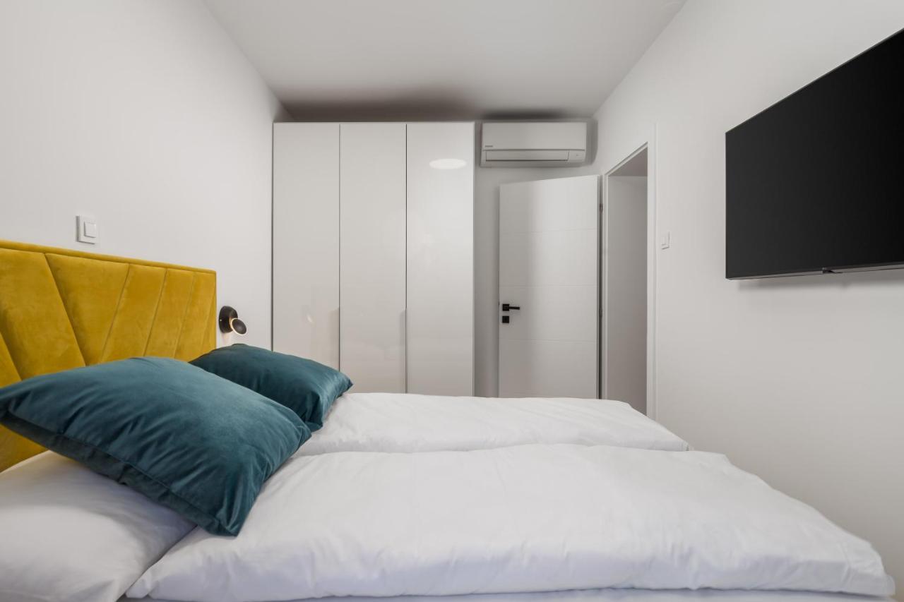 Modern Apartment Di Piu With Free 20M2 Garage Parking Rijeka Exterior photo