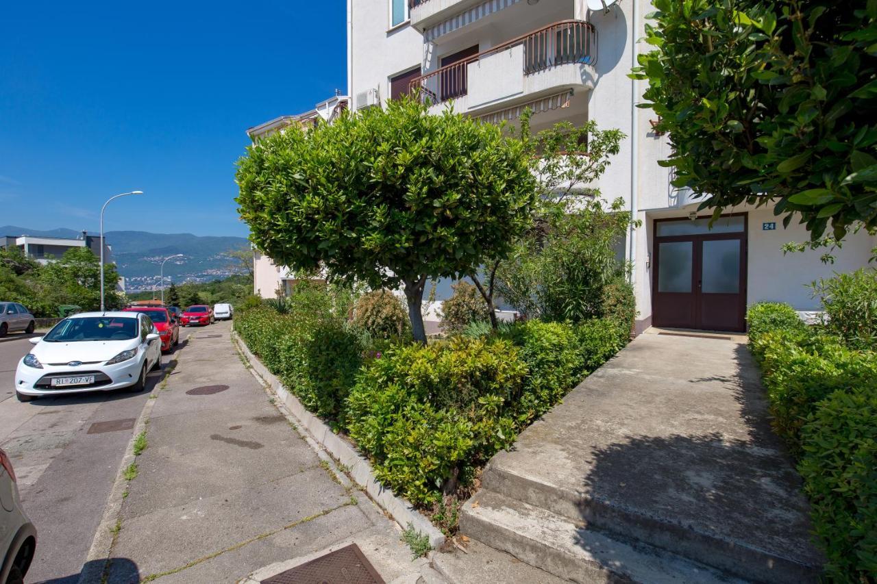 Modern Apartment Di Piu With Free 20M2 Garage Parking Rijeka Exterior photo